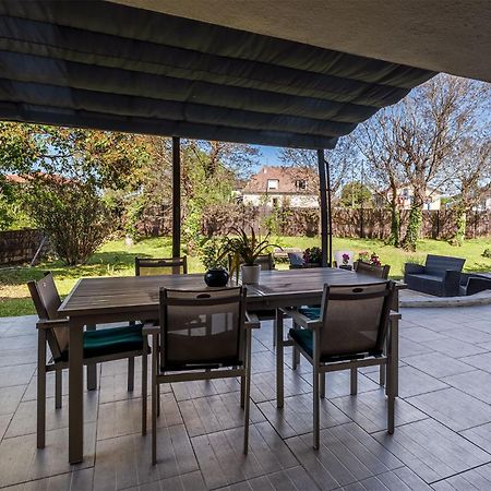 Maison Familiale Bergerac Billard Jardin Clos Exterior foto