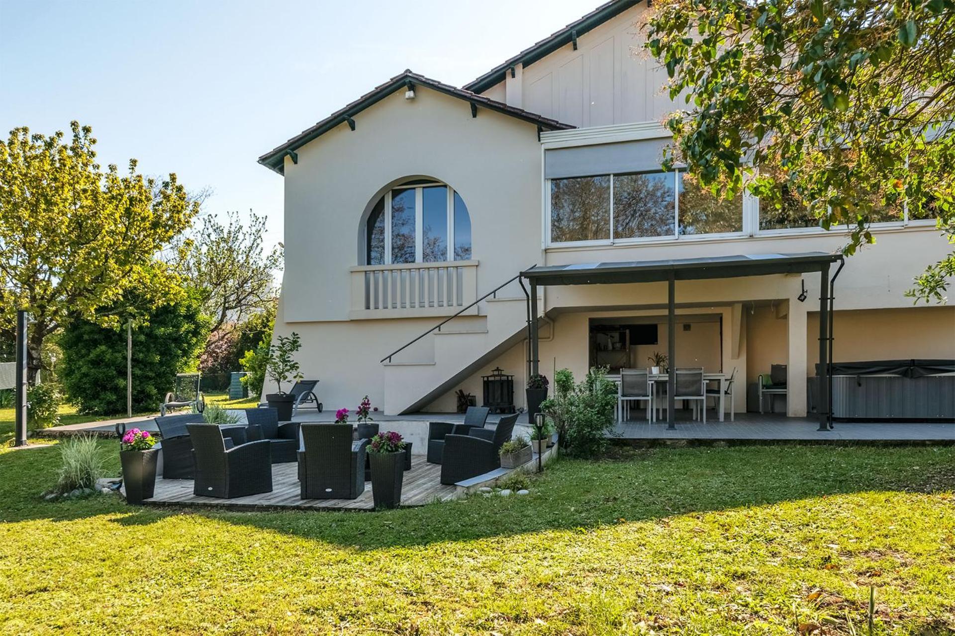 Maison Familiale Bergerac Billard Jardin Clos Exterior foto